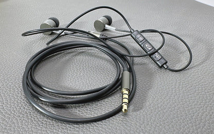 Budi EP01 3.5mm Aux HIFI MIC earphone