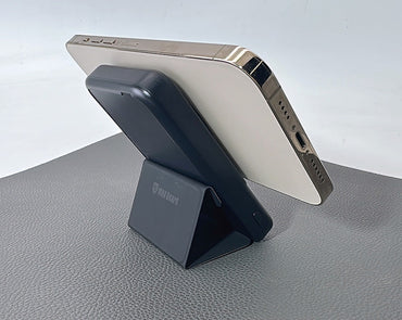 Maxguard MX610W 10000 mah PD MagFit power bank