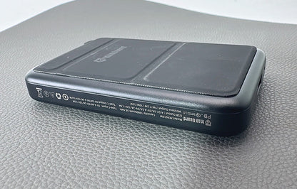 Maxguard MX610W 10000 mah PD MagFit power bank
