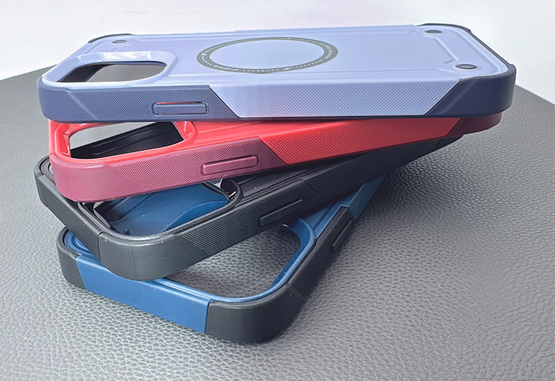 Case for iPhone 17 Pro 6.3 Adventure Heavy Duty MagFit (white box)