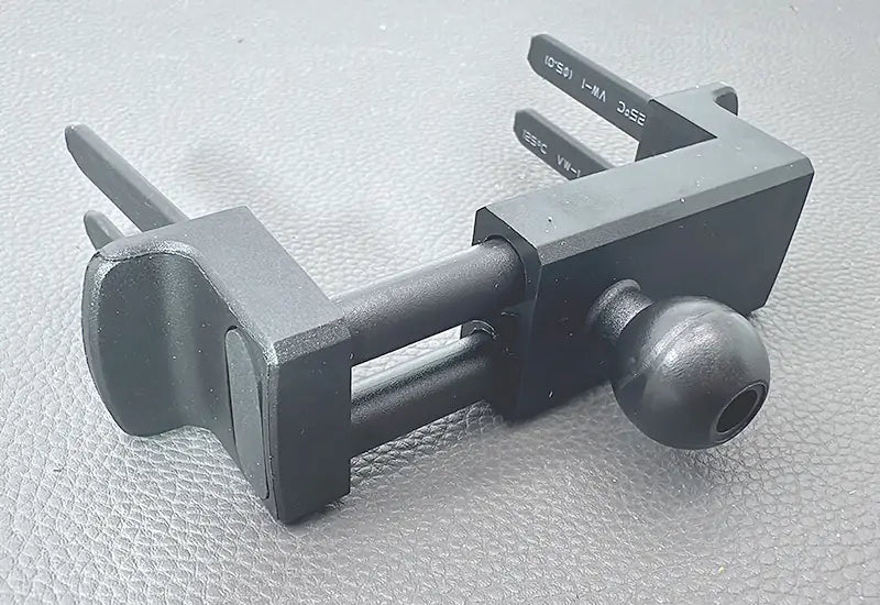 Maxguard E05 Air Vent Phone Bracket Car Holder (for Mercedes Car)