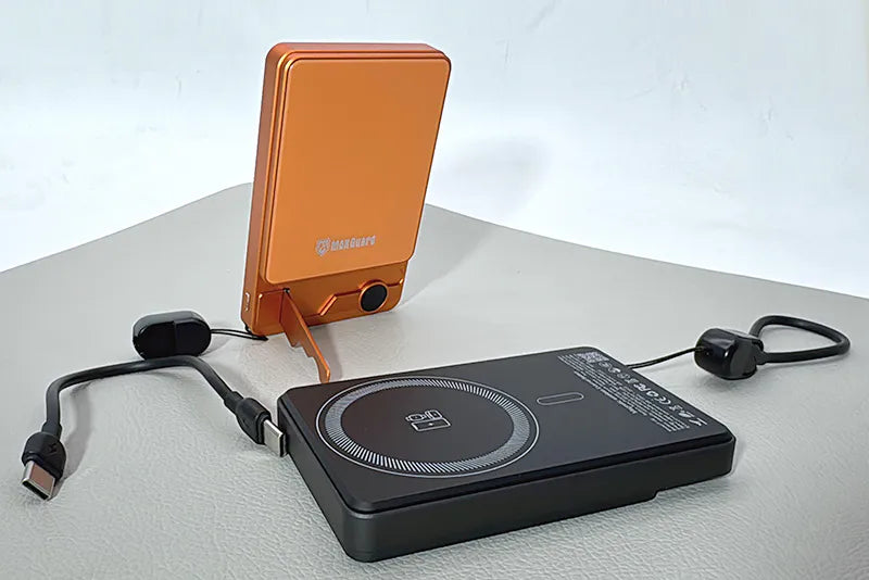 Maxguard F15E 10000 mah 3-in-1 Wireless Charging Power Bank