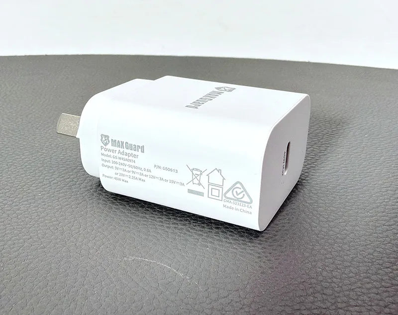 Maxguard GSW45A0974 PD 45W wall charger