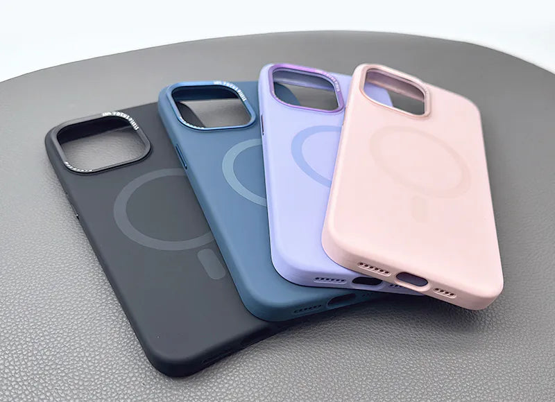 Case for Iphone 14 Plus / 15 Plus 6.7 Maxguard Liquid Silicon Magfit
