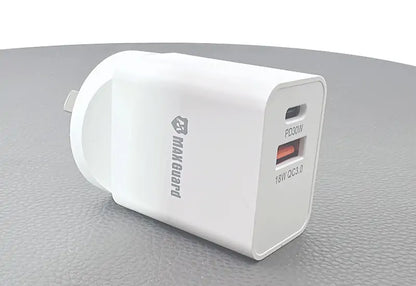Maxguard MG30WAC/MG30WPD PD 30W+ plus QC 18W wall charger