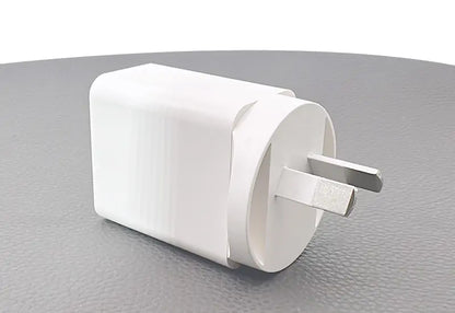 Maxguard MG30WAC/MG30WPD PD 30W+ plus QC 18W wall charger
