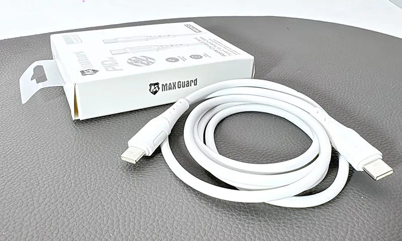 Maxguard MP01CC 1.2m 65W Type-C to C Cable