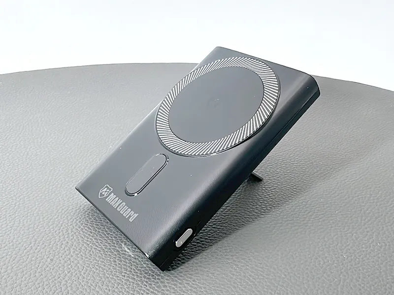 Maxguard MX620W 6000 mah PD MagFit power bank