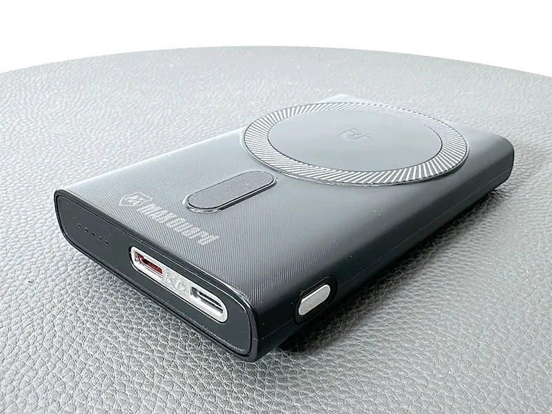 Maxguard MX620W 6000 mah PD MagFit power bank