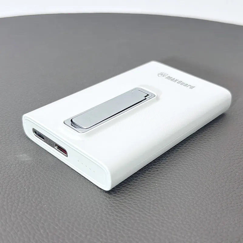 Maxguard MX620W 6000 mah PD MagFit power bank