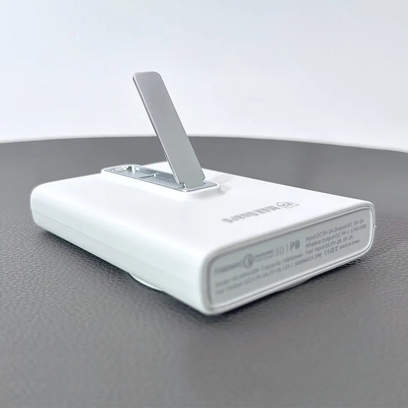Maxguard MX630W 10000 mah PD MagFit power bank
