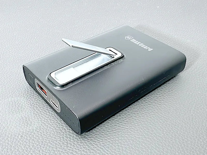 Maxguard MX630W 10000 mah PD MagFit power bank