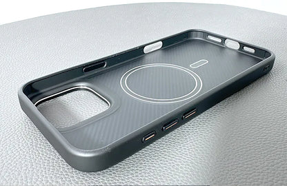 Case for Iphone 14 Plus / 15 Plus 6.7 Maxguard Carbon Fiber MagFit