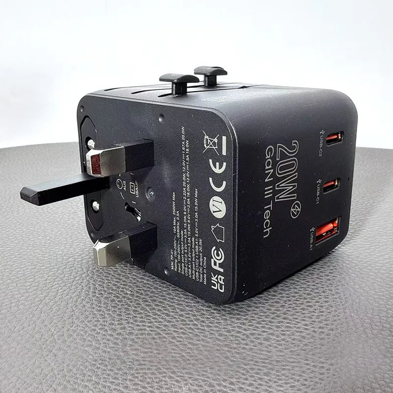 Maxpower TP01 PD20w All-in-One Travel Adapter