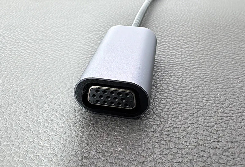 USB 3.1 Type-C to VGA Adapter