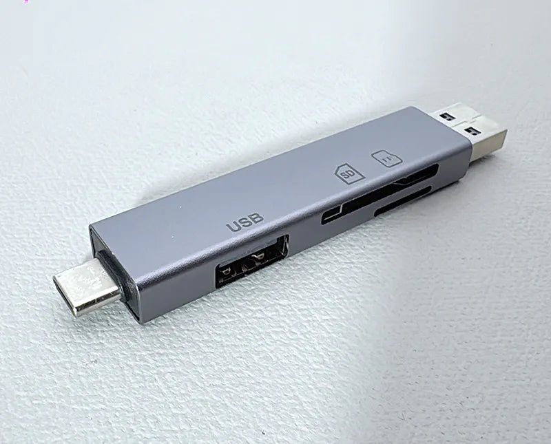 MultiSlot SD/TF USB-C & A Reader SX158